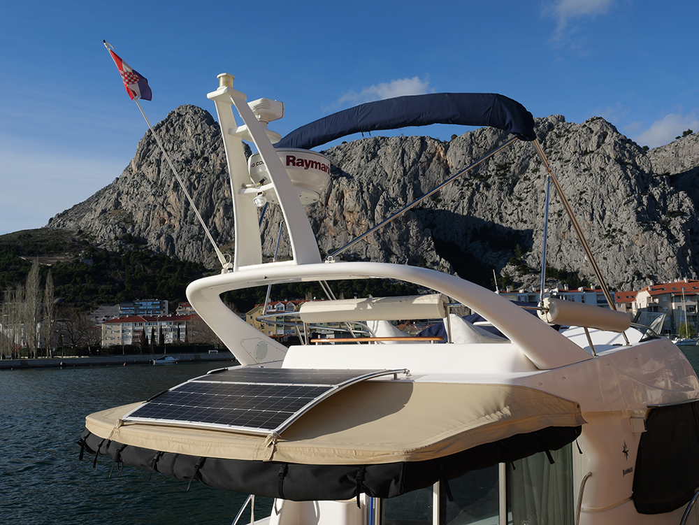 Custom Hollow Radar Mast 3D Printed by Velum Nautica