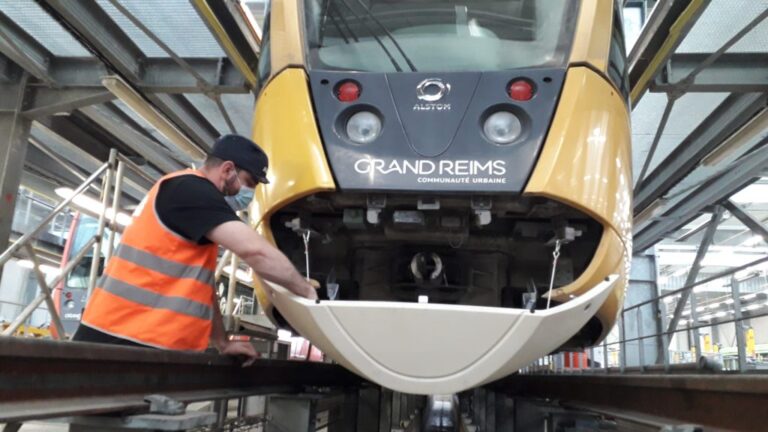 Tramway Custom Part 3D Printed by Stratiforme Industries