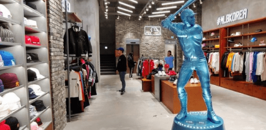 From retail to entertainment 3D printing is changing everything min